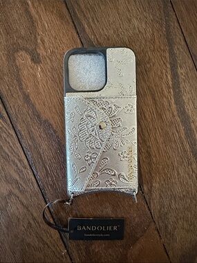 Bandolier Silver Embossed Floral Leather Phone Case NWT iPhone 13 Pro